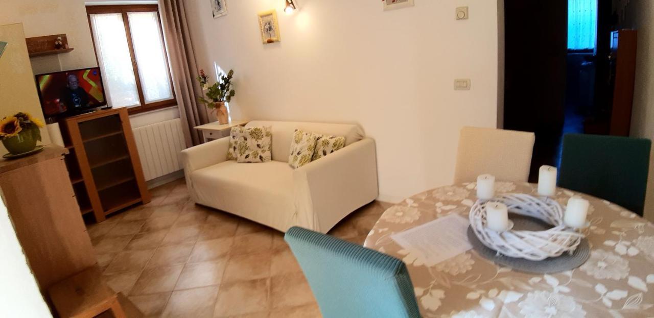 Apartments Demori Galizana Exterior photo