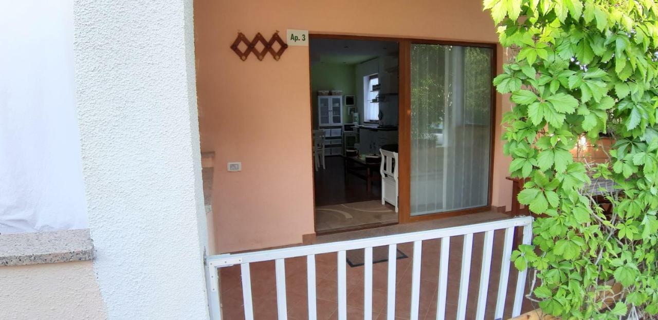 Apartments Demori Galizana Exterior photo
